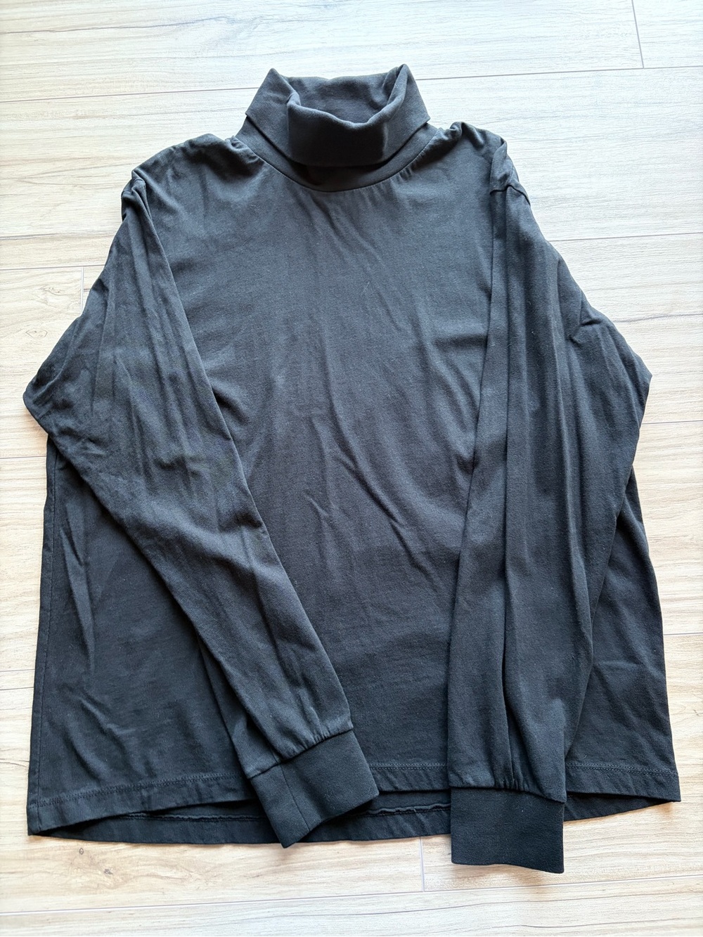 Urban Outfitters BDG Black Turtleneck Top Women’s Large